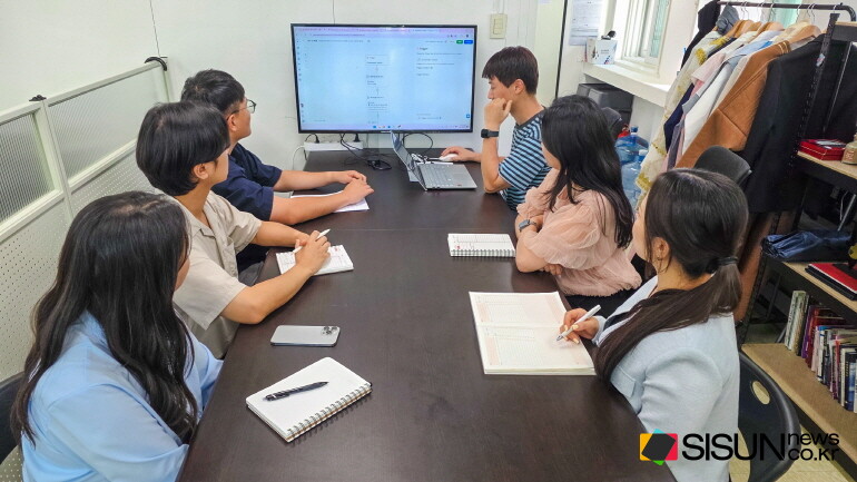 얄라코리아 임직원 회의 모습 [시선뉴스 DB]